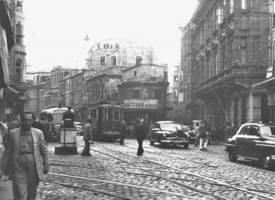 13-karakoy-1950ler-002.jpeg