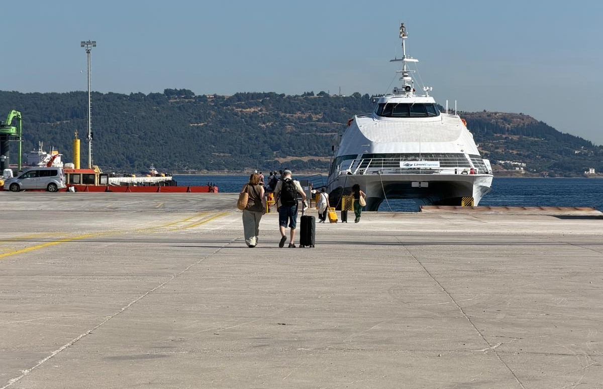Çanakkale-Limni Deniz Hattı