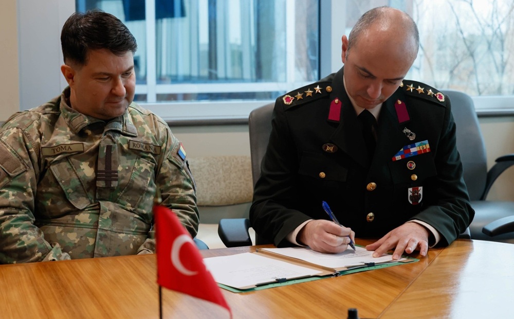 azerbaycan-mukemmeliyet-merkezi-2.jpg