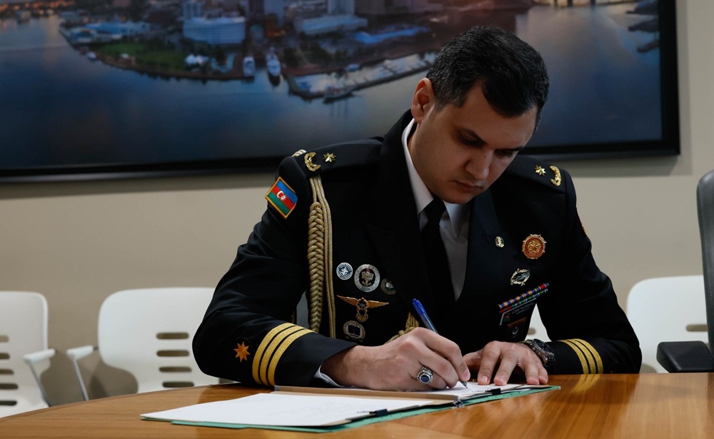azerbaycan-mukemmeliyet-merkezi.jpg