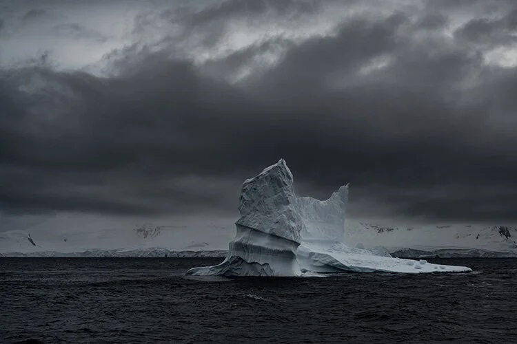 buzlar-kitasi-antarktika-erimeye-devam-ediyor-6.jpg