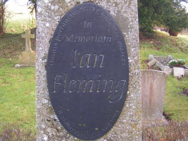 ian-flemmings-grave-geograph-org-uk-1139008.jpg