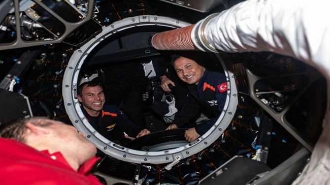 ilk-turk-astronot-gezeravci.jpg