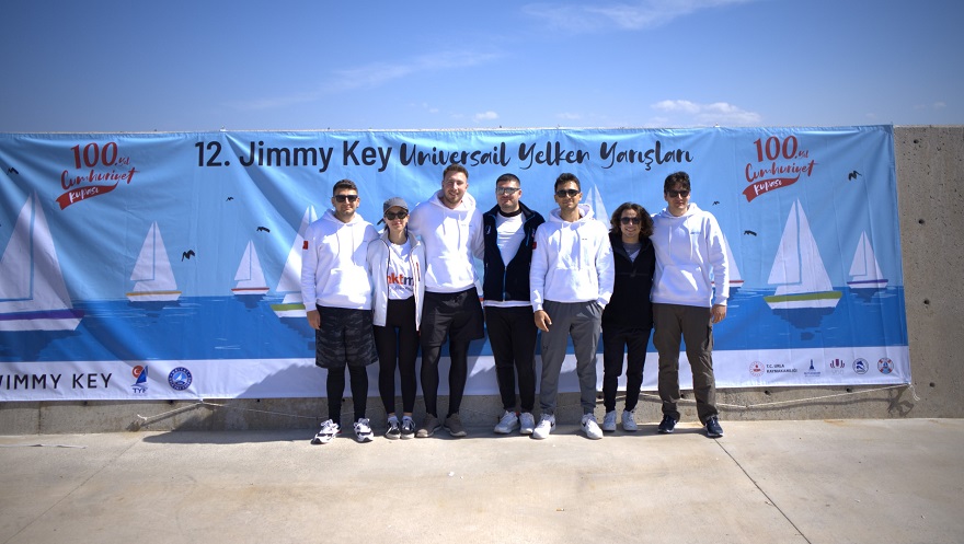 jimmy-key-universail-2023-yelken-yarisinin-odulleri-sahiplerini-buldu-4.jpg