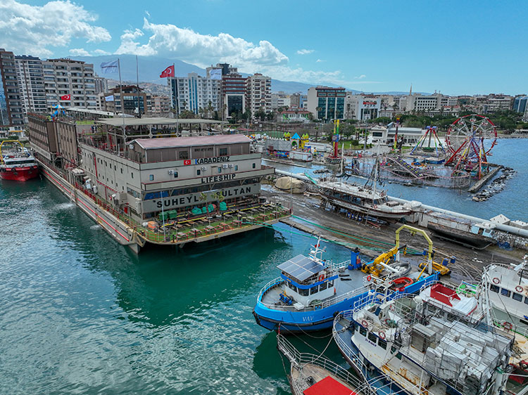 karadeniz-lifeship-suheyla-sultan-gemisi-1-001.jpg