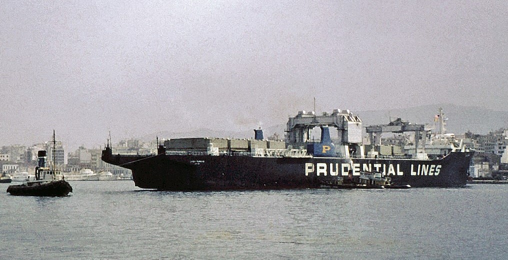 lash-turkiye-s-piraeus-03-1971.jpg