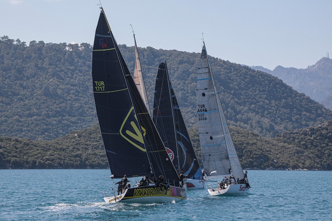 marmaris-miyc-kis-trofesi-2-ayak-mucadelesi-sona-erdi-3.jpg