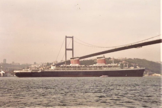 ss-united-states-istanbul-bogazi-001.jpg